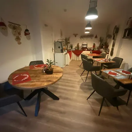 De Dael Oda ve Kahvaltı 3*