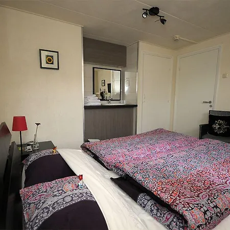 Bed & Breakfast De Dael 2*