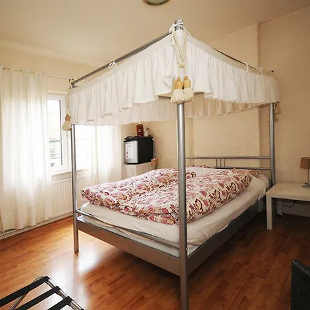 B&B De Dael 팔켄뷔르흐안더횔